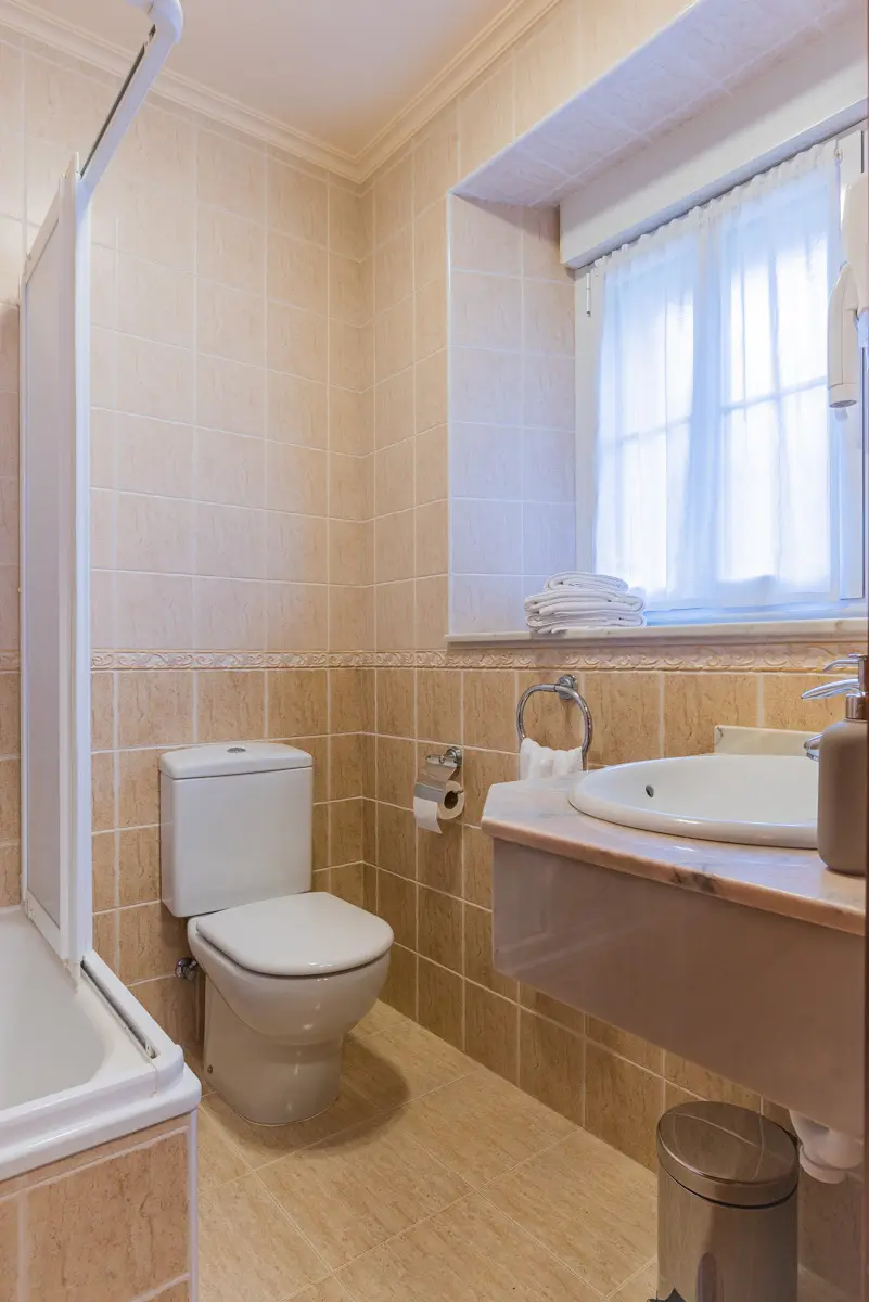 Habitación Hotel La Lonja, Asturias